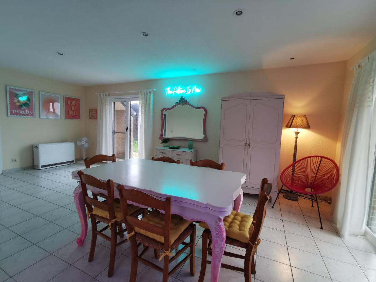Izzy'S Rainbow House Villa De Haan Luaran gambar