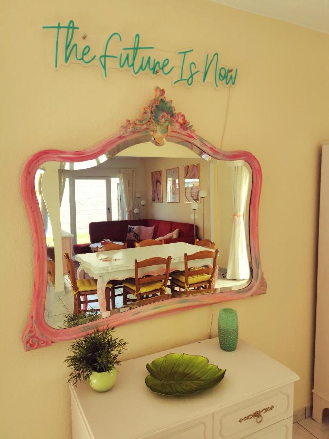 Izzy'S Rainbow House Villa De Haan Luaran gambar